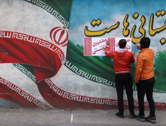 Second-Round Elections in Iran: Reformist Pezeshkian or Hard-Line Contender Jalili?