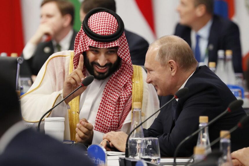 Saudi Arabia: Warning to Liquidate European Debt if G-7 Attempts to Confiscate Russian Assets